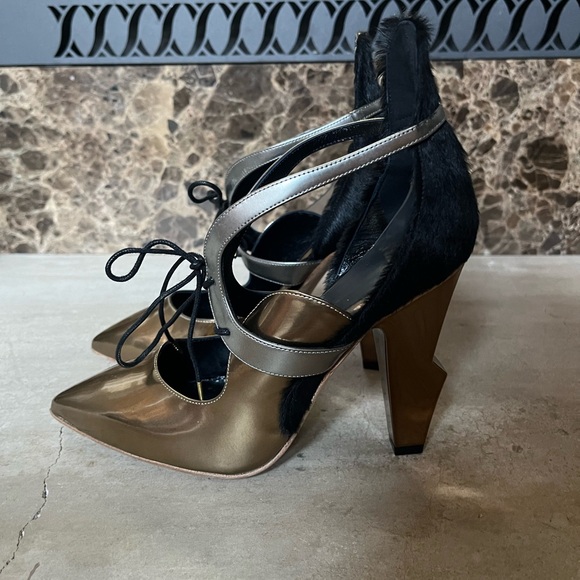 High heels, size 37 in European and 7.5 or eight in US Imported from Italy - Picture 6 of 7